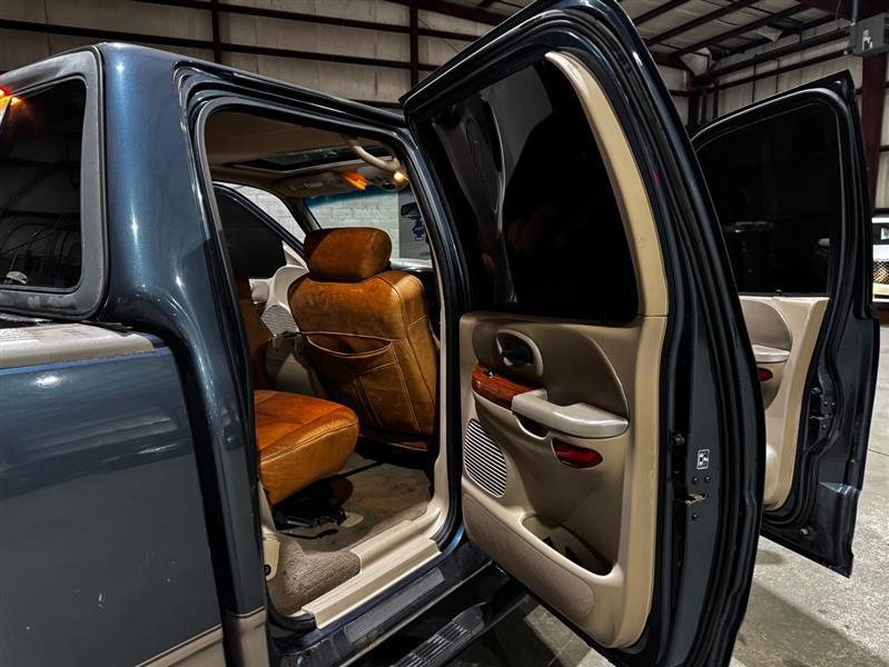 Ford F-150 XLT SuperCrew 4WD 2003