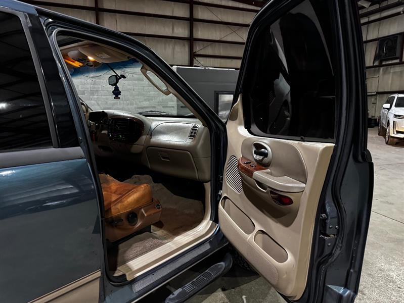 Ford F-150 XLT SuperCrew 4WD 2003