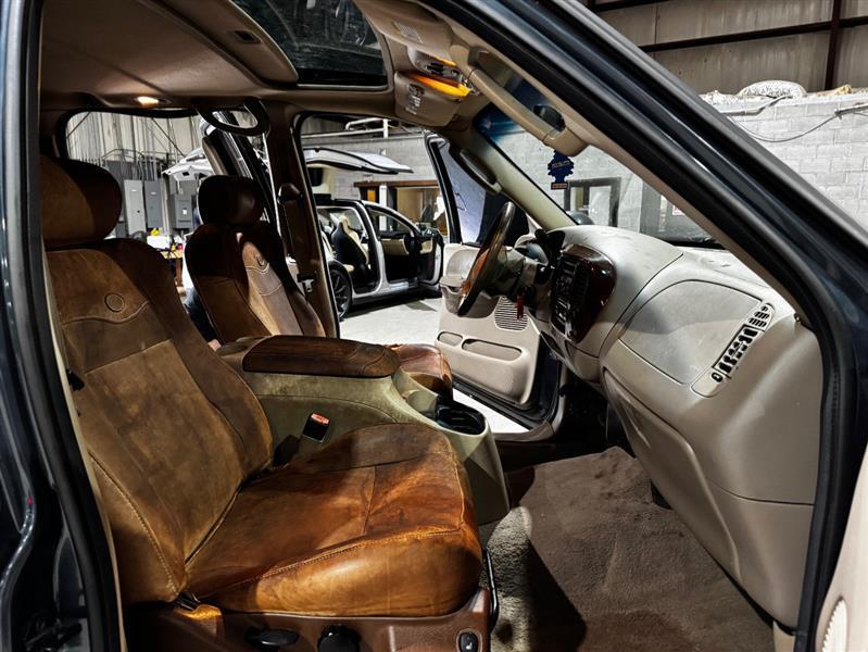 Ford F-150 XLT SuperCrew 4WD 2003