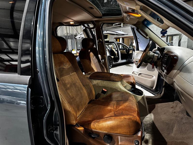 Ford F-150 XLT SuperCrew 4WD 2003