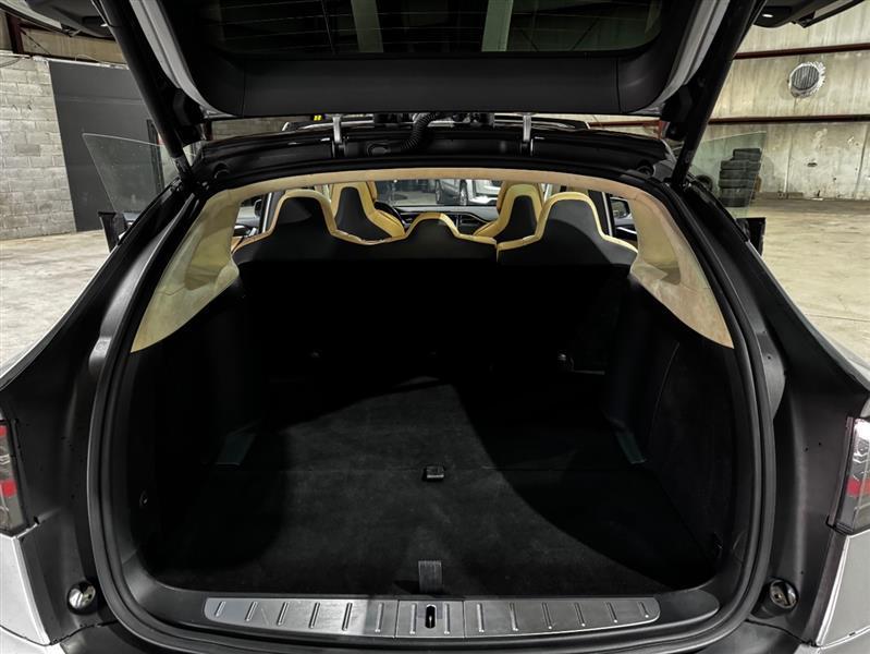 Tesla Model X P100D 2017