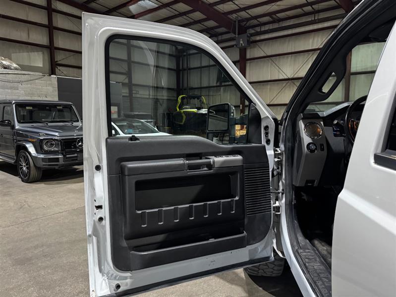 Ford F-250 SD Lariat Crew Cab 4WD 2014