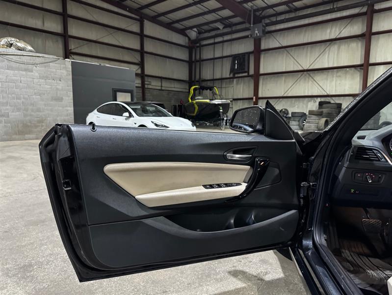 BMW 2-Series 230i Convertible 2020