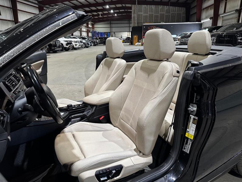 BMW 2-Series 230i Convertible 2020