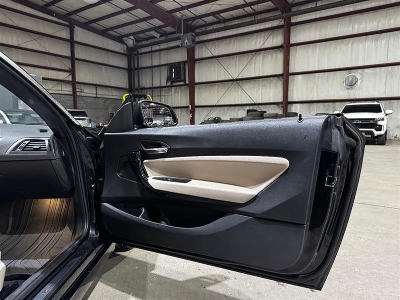 BMW 2-Series 230i Convertible 2020