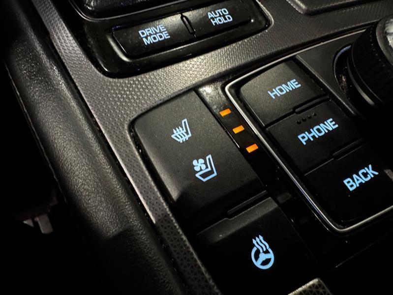 Hyundai Genesis 3.8L 2015