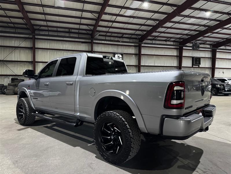 RAM 2500 Laramie Crew Cab SWB 4WD 2022