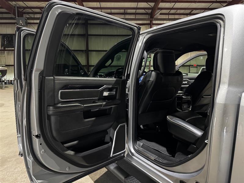 RAM 2500 Laramie Crew Cab SWB 4WD 2022