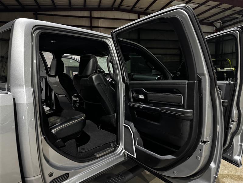 RAM 2500 Laramie Crew Cab SWB 4WD 2022