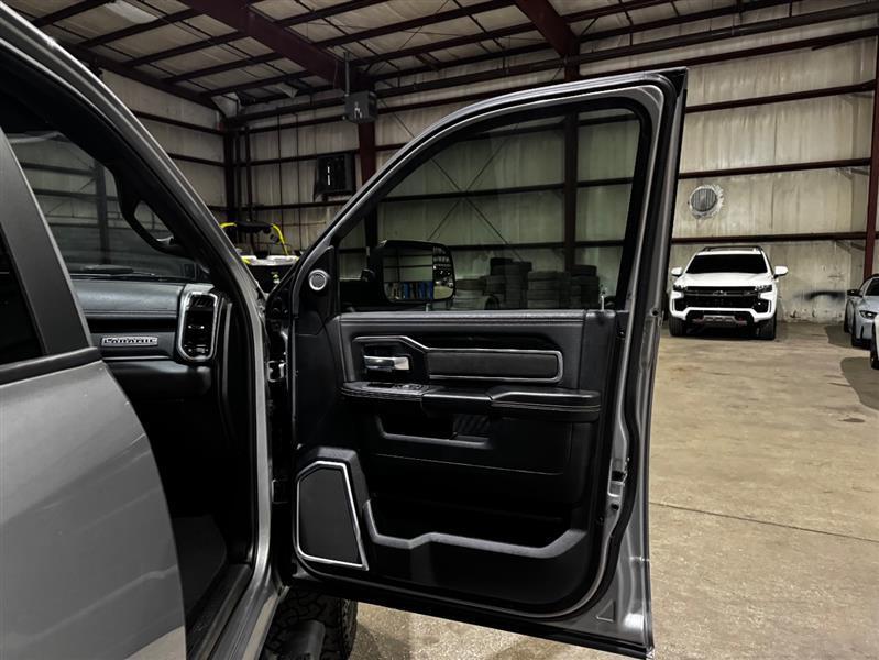 RAM 2500 Laramie Crew Cab SWB 4WD 2022