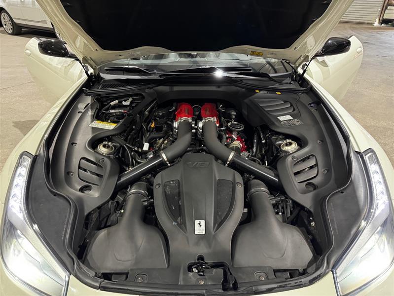 Ferrari GTC4Lusso T 2019