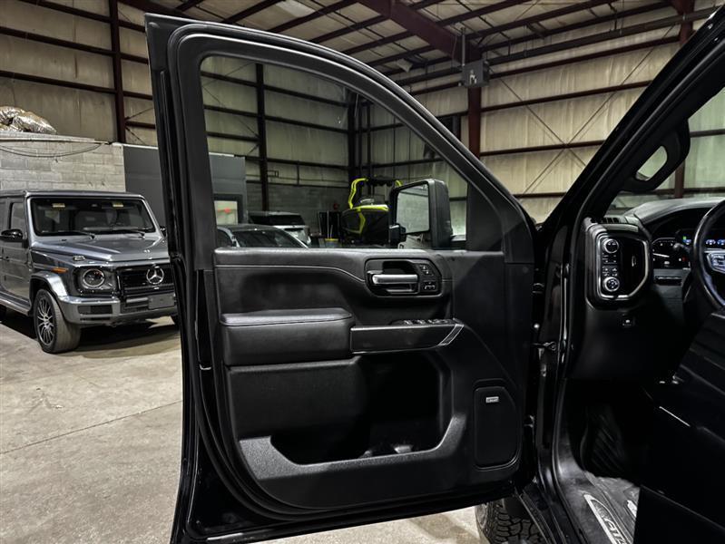 GMC Sierra 2500HD AT4 Crew Cab 4WD 2020