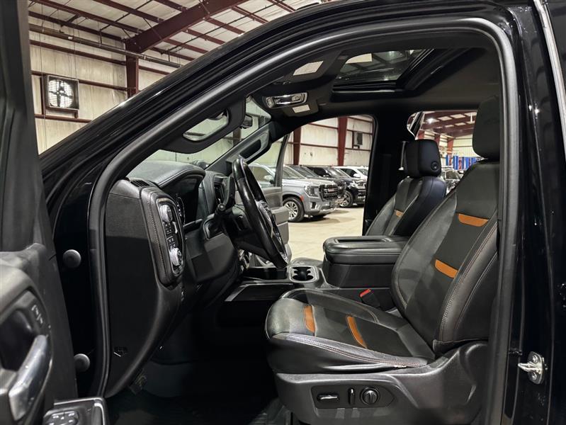 GMC Sierra 2500HD AT4 Crew Cab 4WD 2020