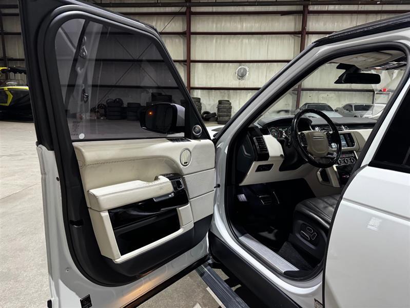 Land Rover Range Rover Supercharged 2015