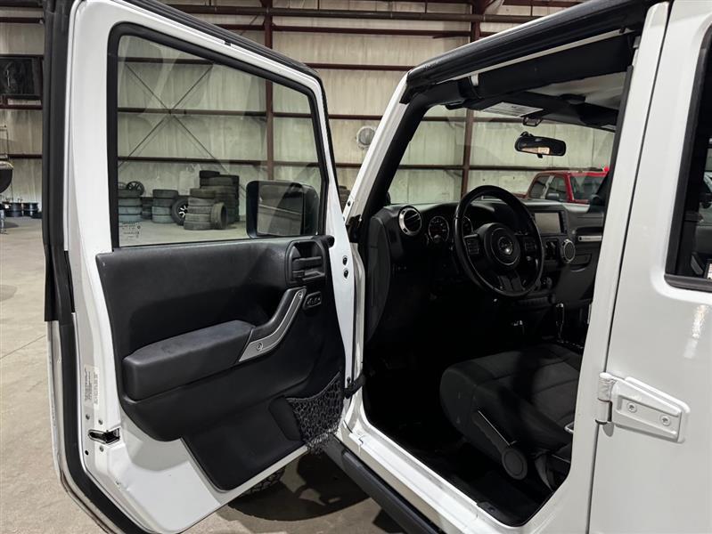 Jeep Wrangler Unlimited Rubicon 4WD 2012