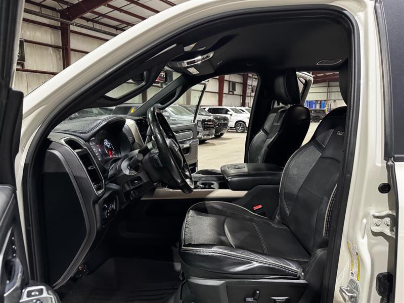 RAM 3500 Laramie Crew Cab LWB 2WD DRW 2019