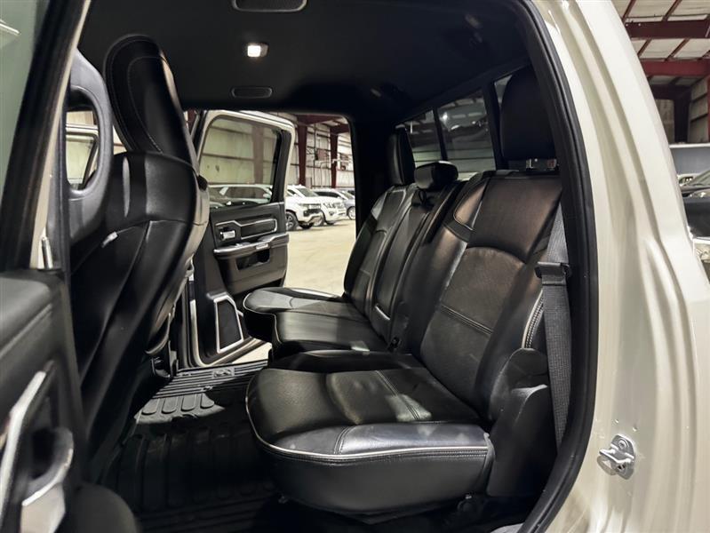 RAM 3500 Laramie Crew Cab LWB 2WD DRW 2019