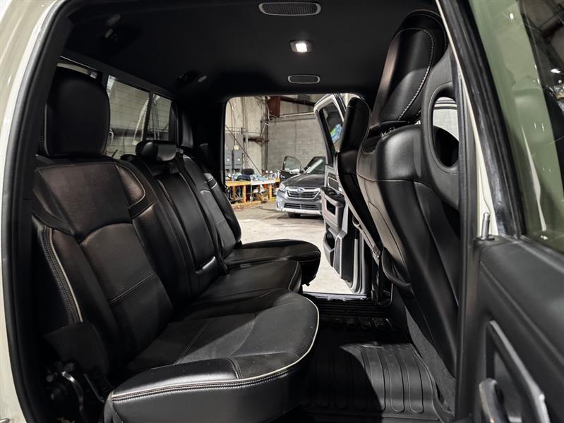 RAM 3500 Laramie Crew Cab LWB 2WD DRW 2019