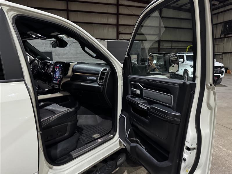 RAM 3500 Laramie Crew Cab LWB 2WD DRW 2019