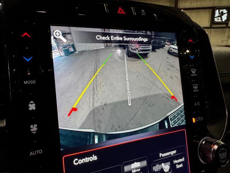 RAM 3500 Laramie Crew Cab LWB 2WD DRW 2019