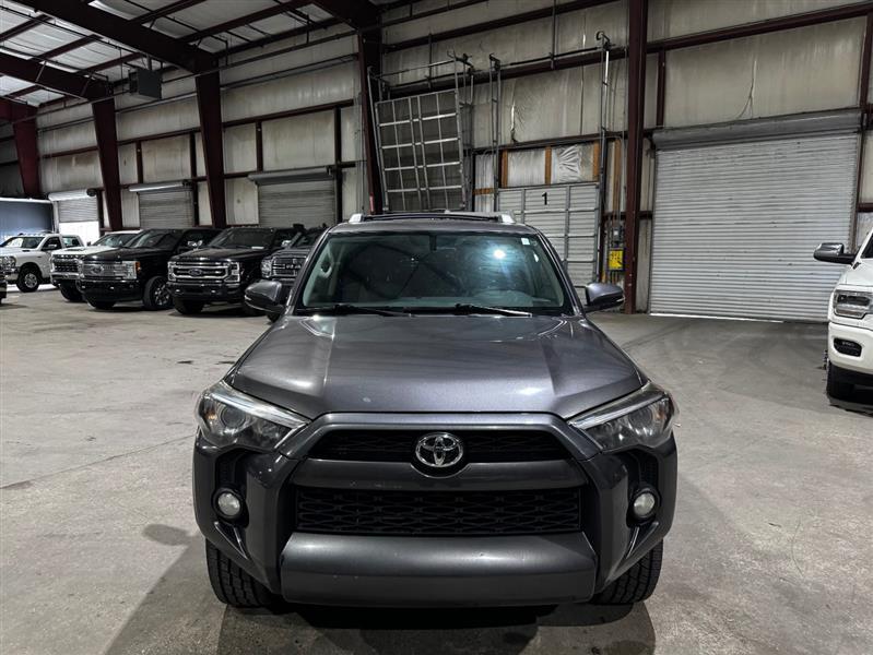 Toyota 4Runner SR5 2WD 2015