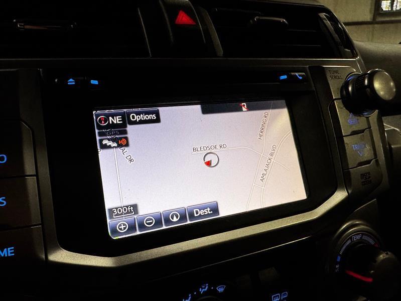 Toyota 4Runner SR5 2WD 2015