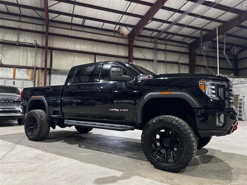GMC Sierra 3500HD AT4 Crew Cab 4WD 2023