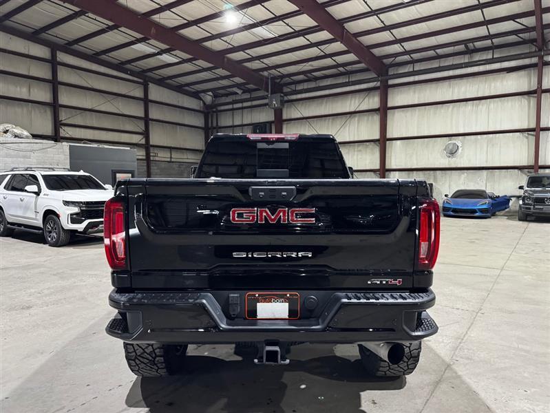 GMC Sierra 3500HD AT4 Crew Cab 4WD 2023