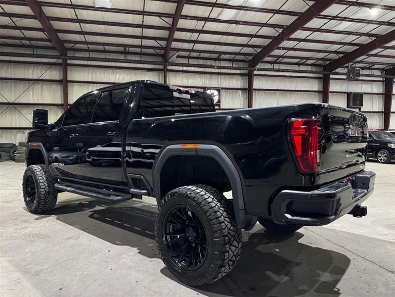 GMC Sierra 3500HD AT4 Crew Cab 4WD 2023