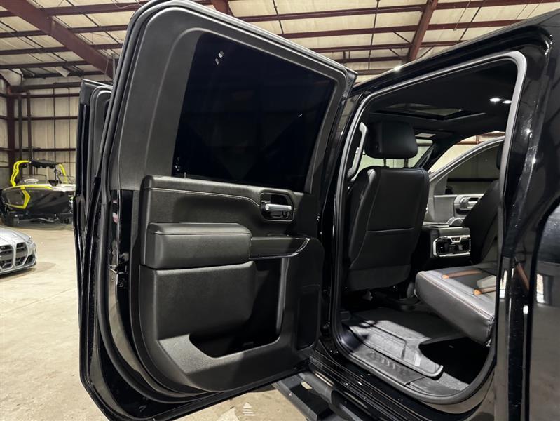 GMC Sierra 3500HD AT4 Crew Cab 4WD 2023