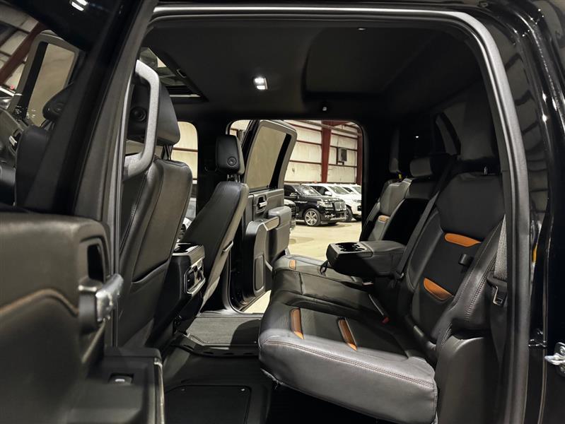 GMC Sierra 3500HD AT4 Crew Cab 4WD 2023