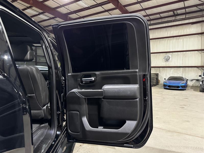 GMC Sierra 3500HD AT4 Crew Cab 4WD 2023