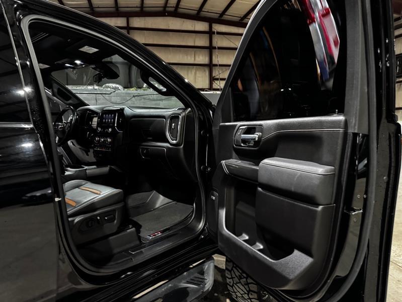 GMC Sierra 3500HD AT4 Crew Cab 4WD 2023
