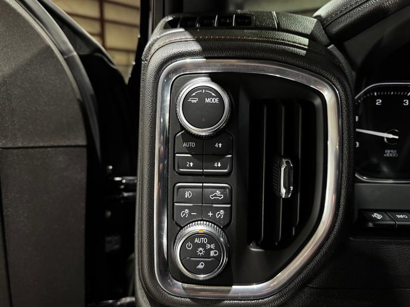 GMC Sierra 3500HD AT4 Crew Cab 4WD 2023