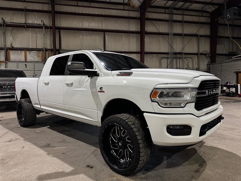 RAM 2500 SLT Mega Cab 4WD 2019