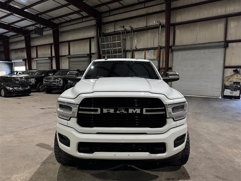 RAM 2500 SLT Mega Cab 4WD 2019