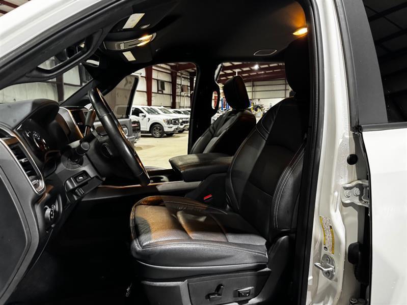 RAM 2500 SLT Mega Cab 4WD 2019