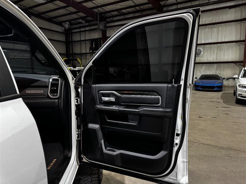 RAM 2500 SLT Mega Cab 4WD 2019