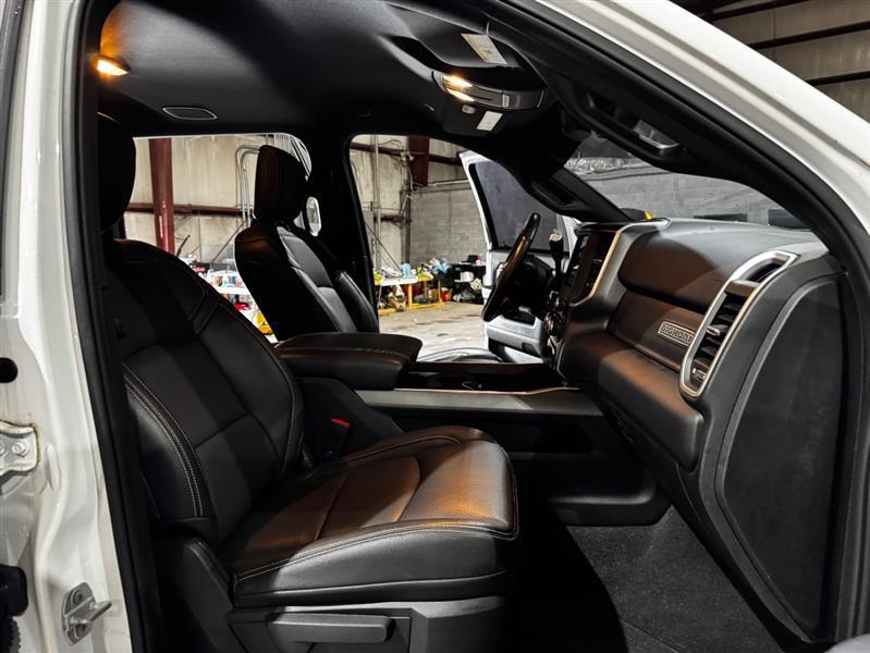 RAM 2500 SLT Mega Cab 4WD 2019