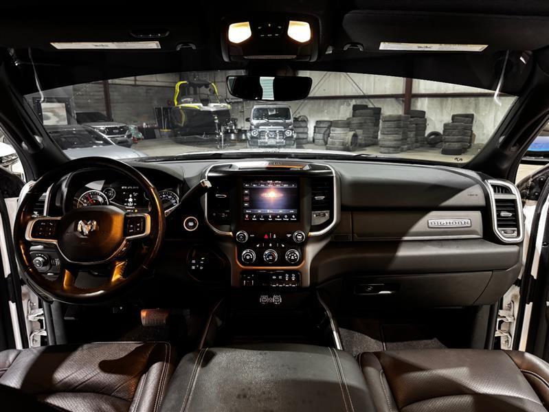 RAM 2500 SLT Mega Cab 4WD 2019