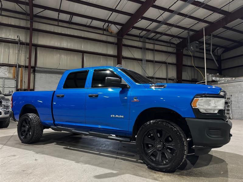 RAM 2500 Tradesman Crew Cab SWB 4WD 2021
