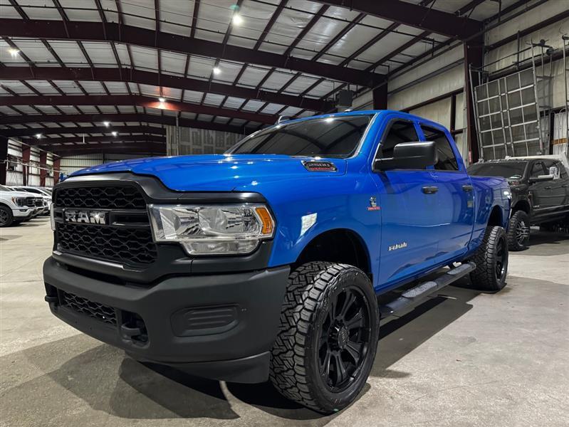 RAM 2500 Tradesman Crew Cab SWB 4WD 2021