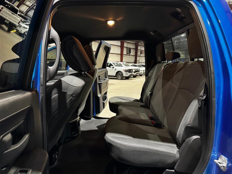 RAM 2500 Tradesman Crew Cab SWB 4WD 2021