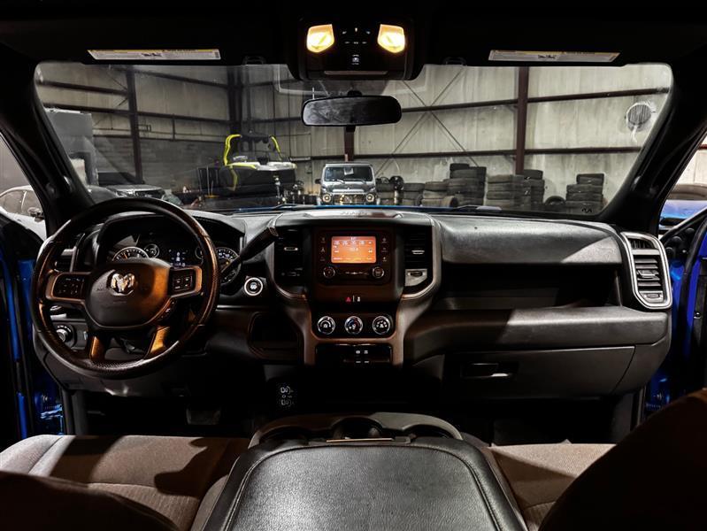 RAM 2500 Tradesman Crew Cab SWB 4WD 2021