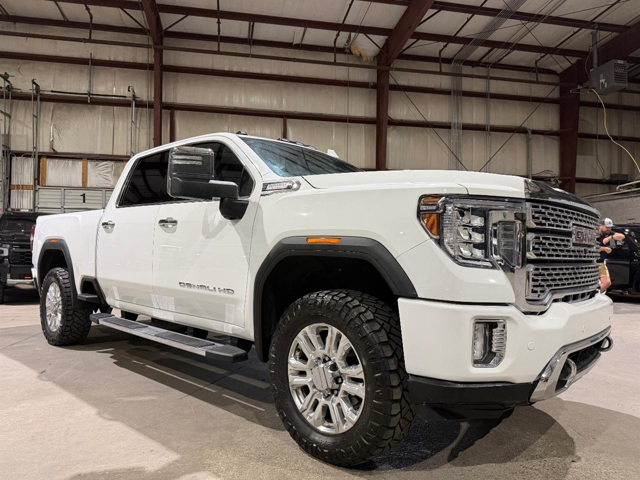 2023 GMC Sierra 2500HD 4WD Crew Cab 159" Denali