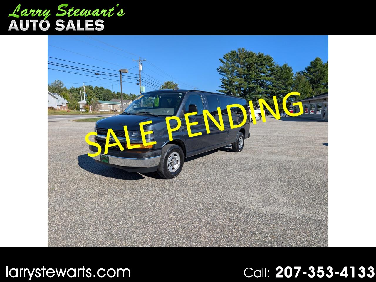 2019 Chevrolet Express Passenger RWD 3500 155" LT