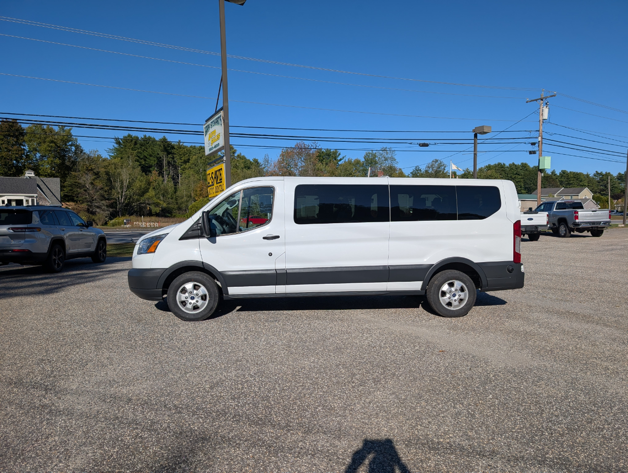 2018 Ford Transit Passenger XLT photo 2