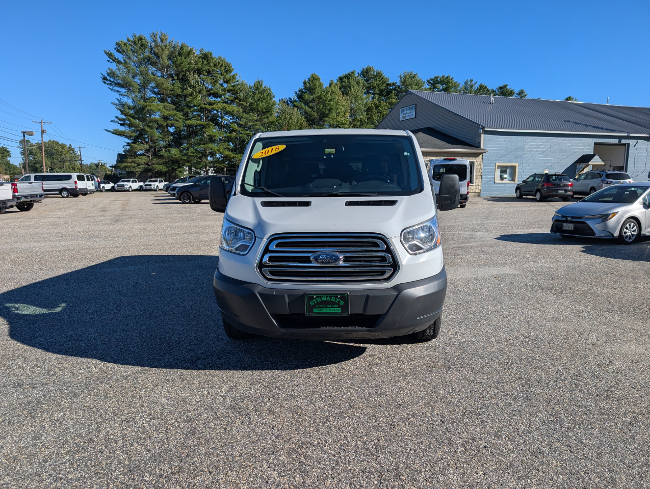 2018 Ford Transit Passenger XLT photo 3