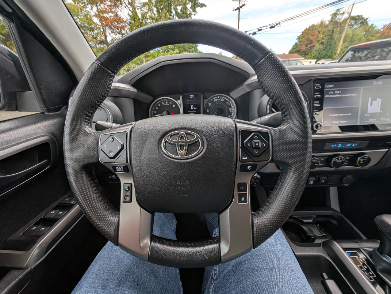 2022 Toyota Tacoma 4x4 TRD Double Cab V6 photo 11