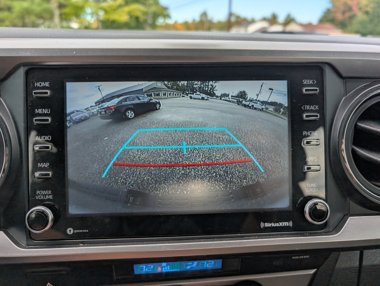 2022 Toyota Tacoma 4x4 TRD Double Cab V6 photo 13